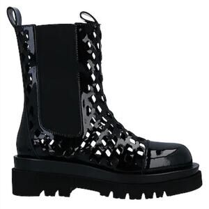 Jeffrey Campbell NWOB Tanked Perforated Chelsea Boot Black Sz 6.5 Patent Leather